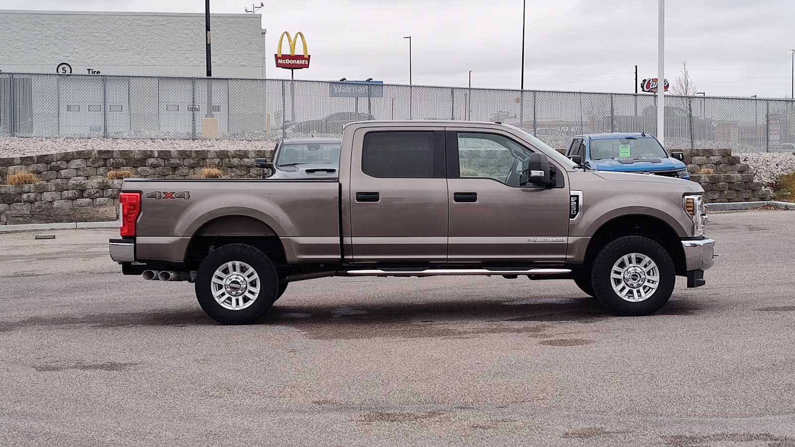 Thumbnail: 2019 Ford F-250 - 25