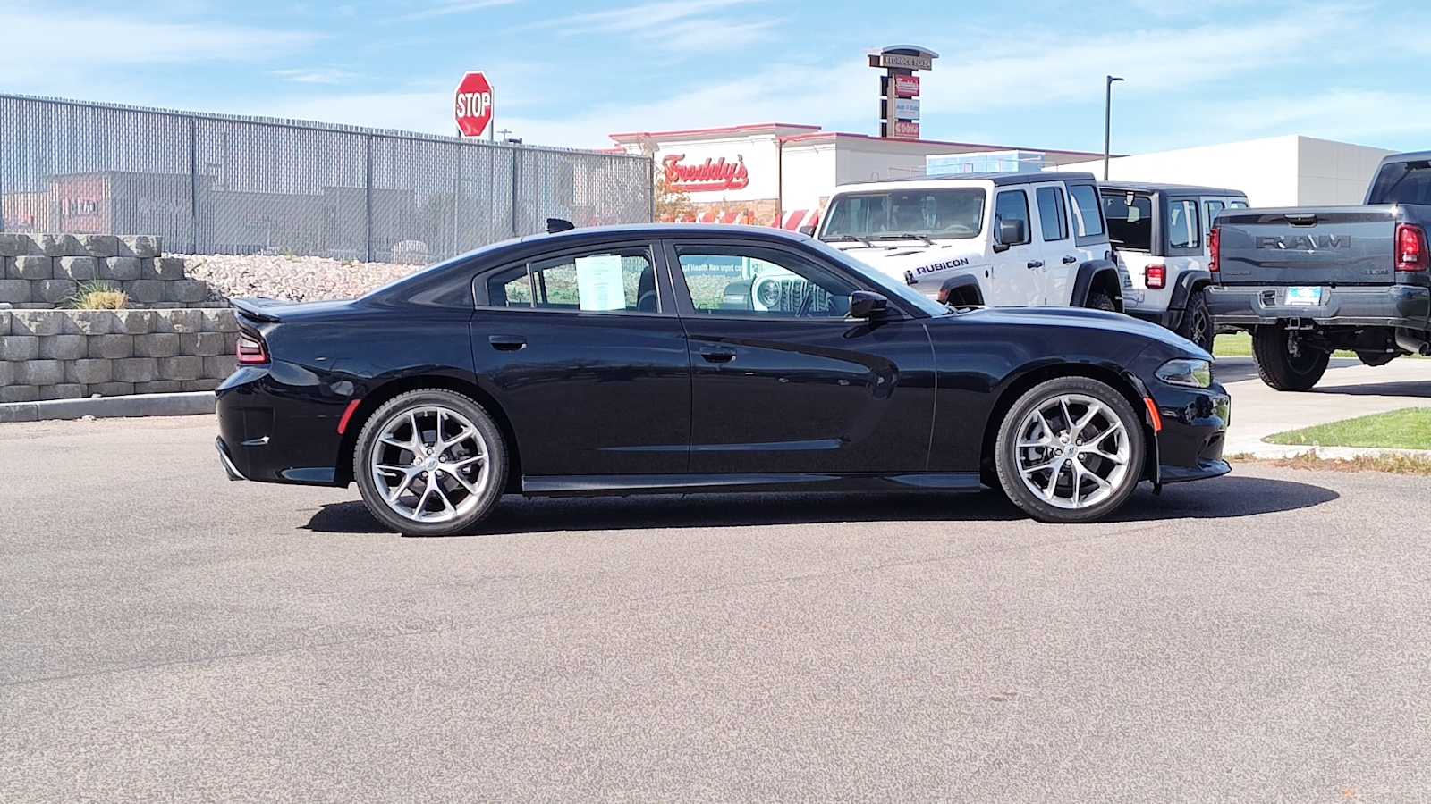 Thumbnail: 2022 Dodge Charger - 24