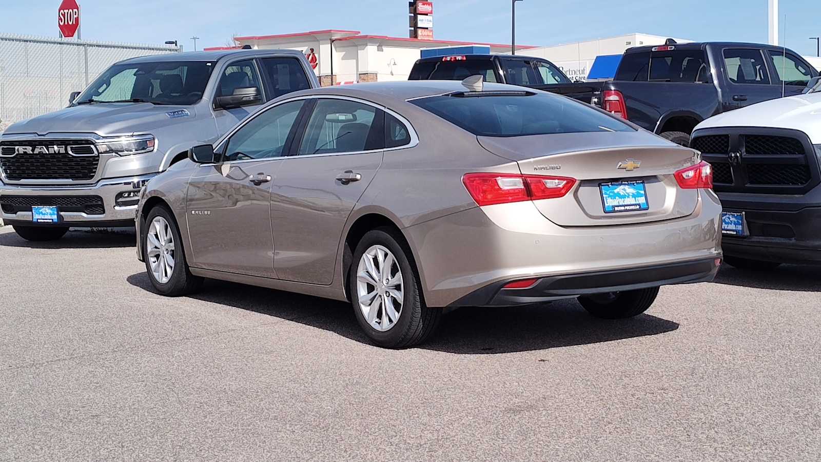 Thumbnail: 2024 Chevrolet Malibu - 4