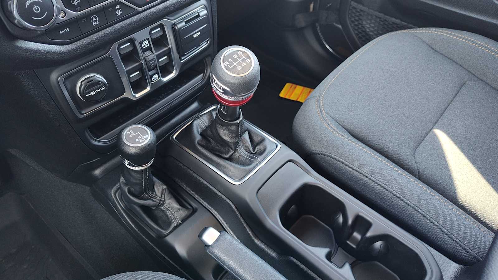 Thumbnail: 2026 Jeep Wrangler - 17