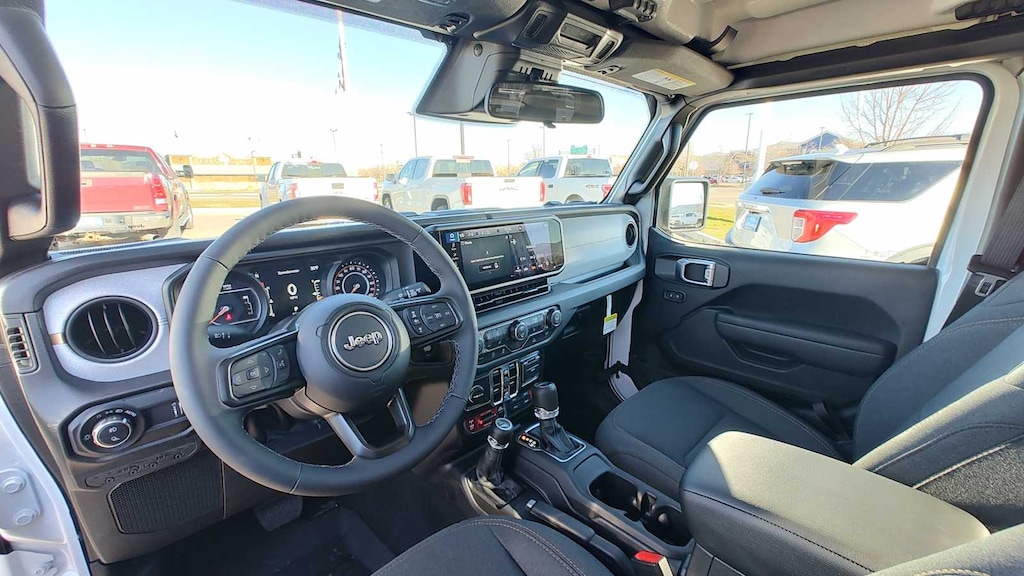 New 2026 Jeep Gladiator WILLYS 4X4 Pickup