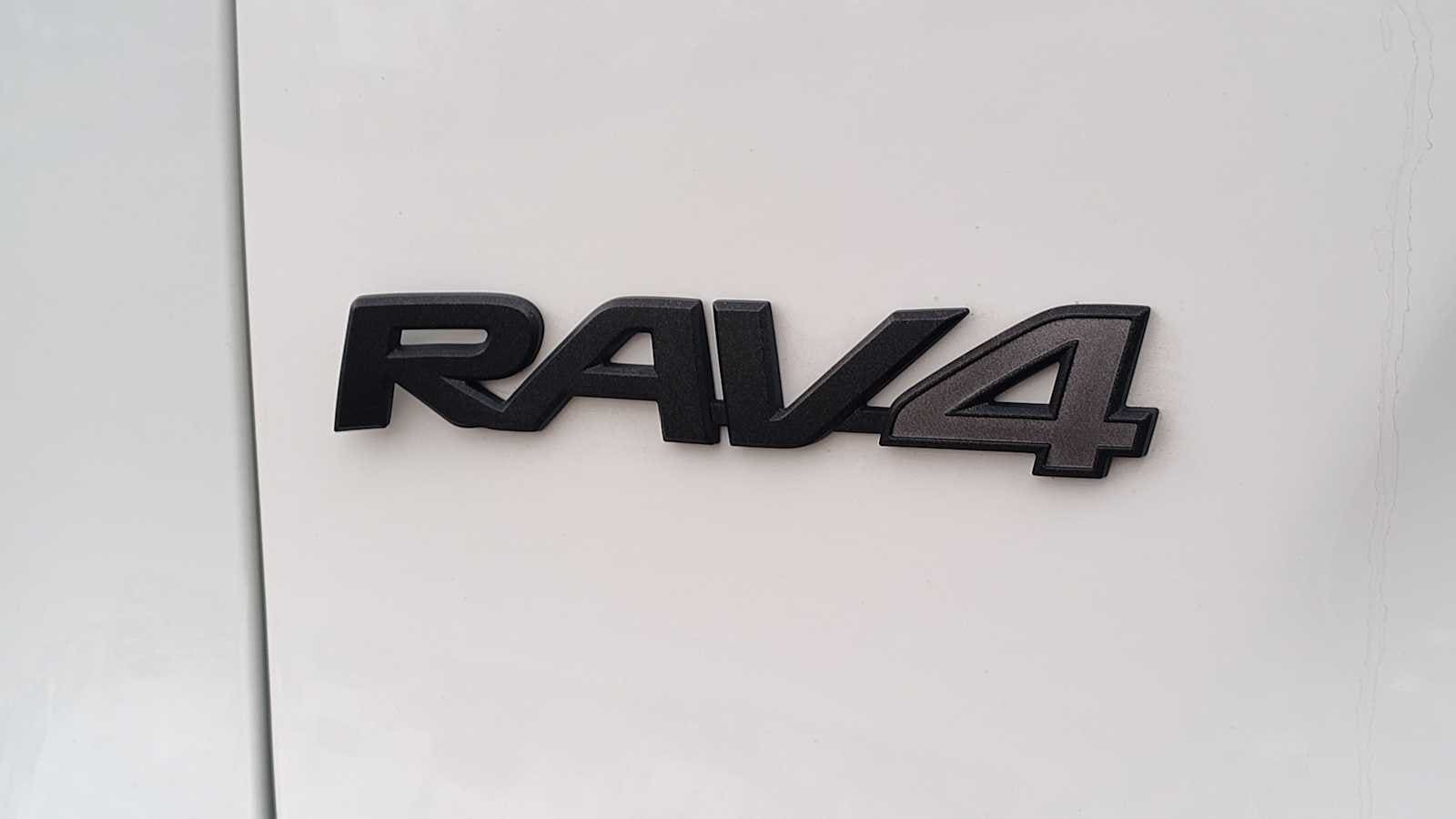 Thumbnail: 2023 Toyota RAV4 - 7
