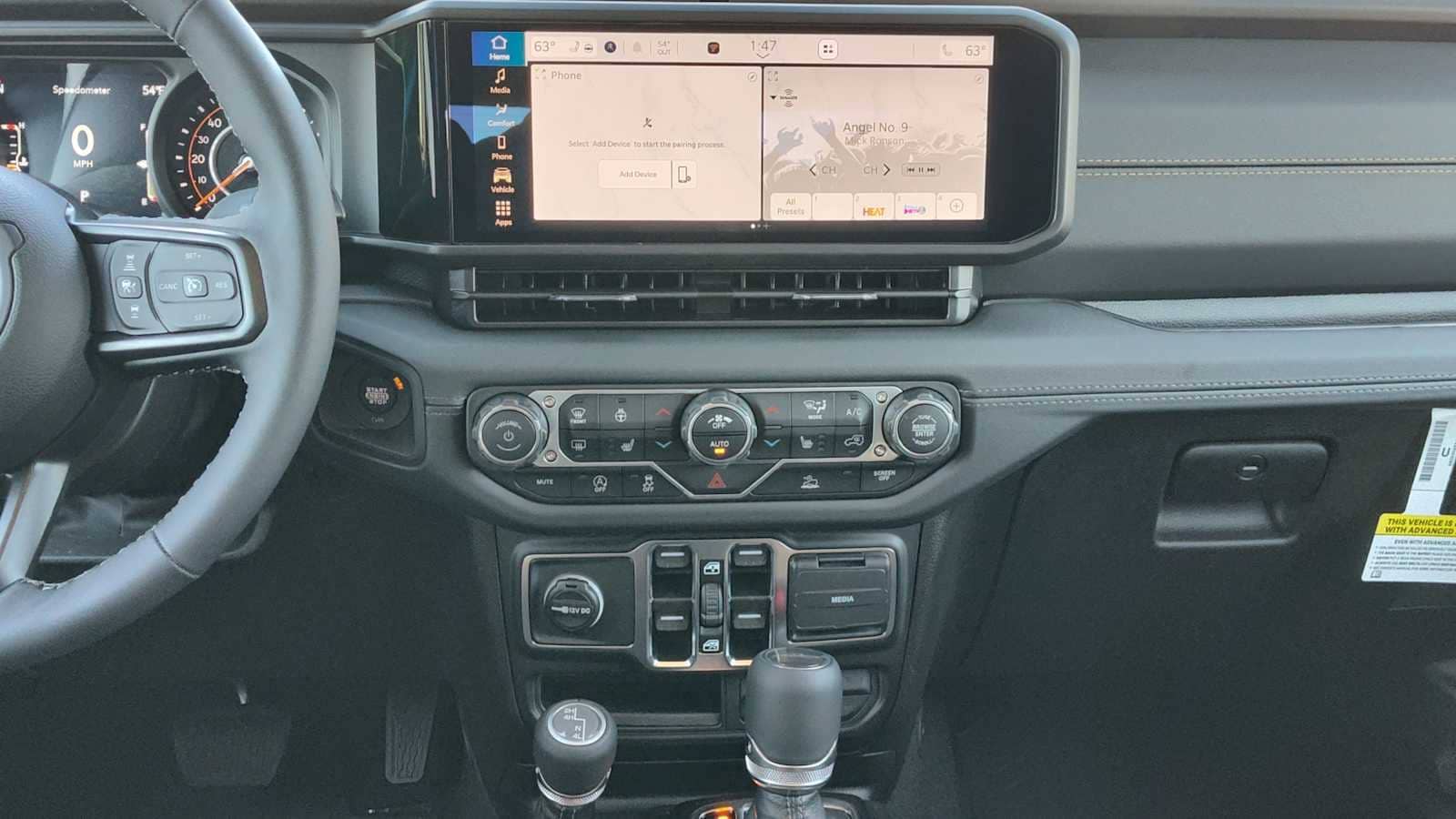 Thumbnail: 2025 Jeep Gladiator - 16