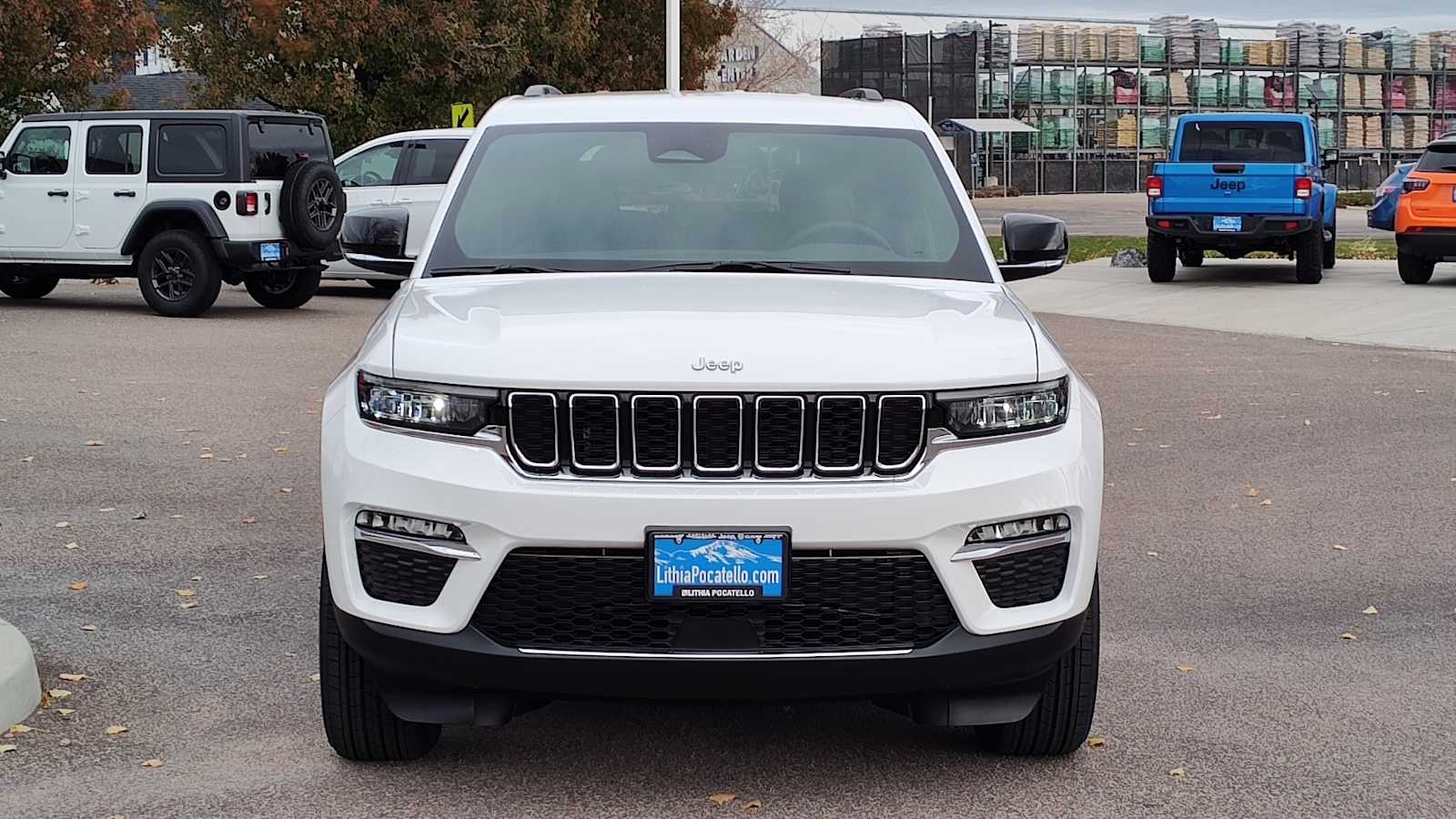 Thumbnail: 2025 Jeep Grand Cherokee - 6