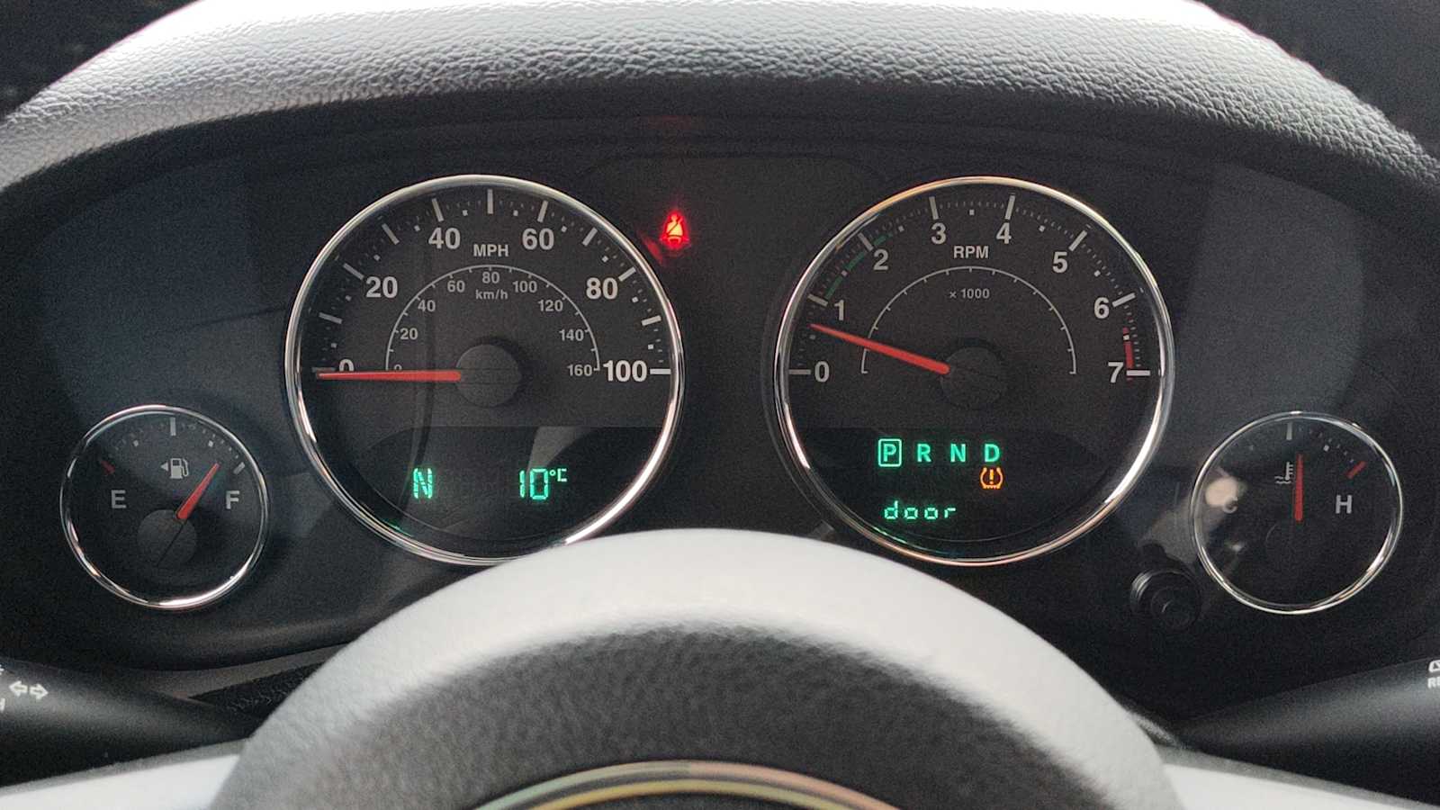 Thumbnail: 2014 Jeep Wrangler - 18