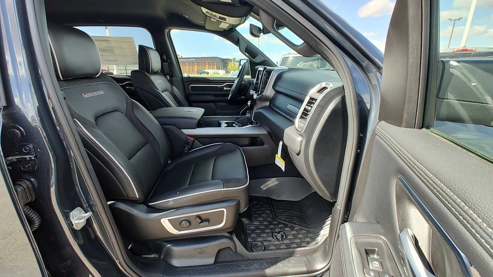 Thumbnail: 2026 RAM 1500 - 14