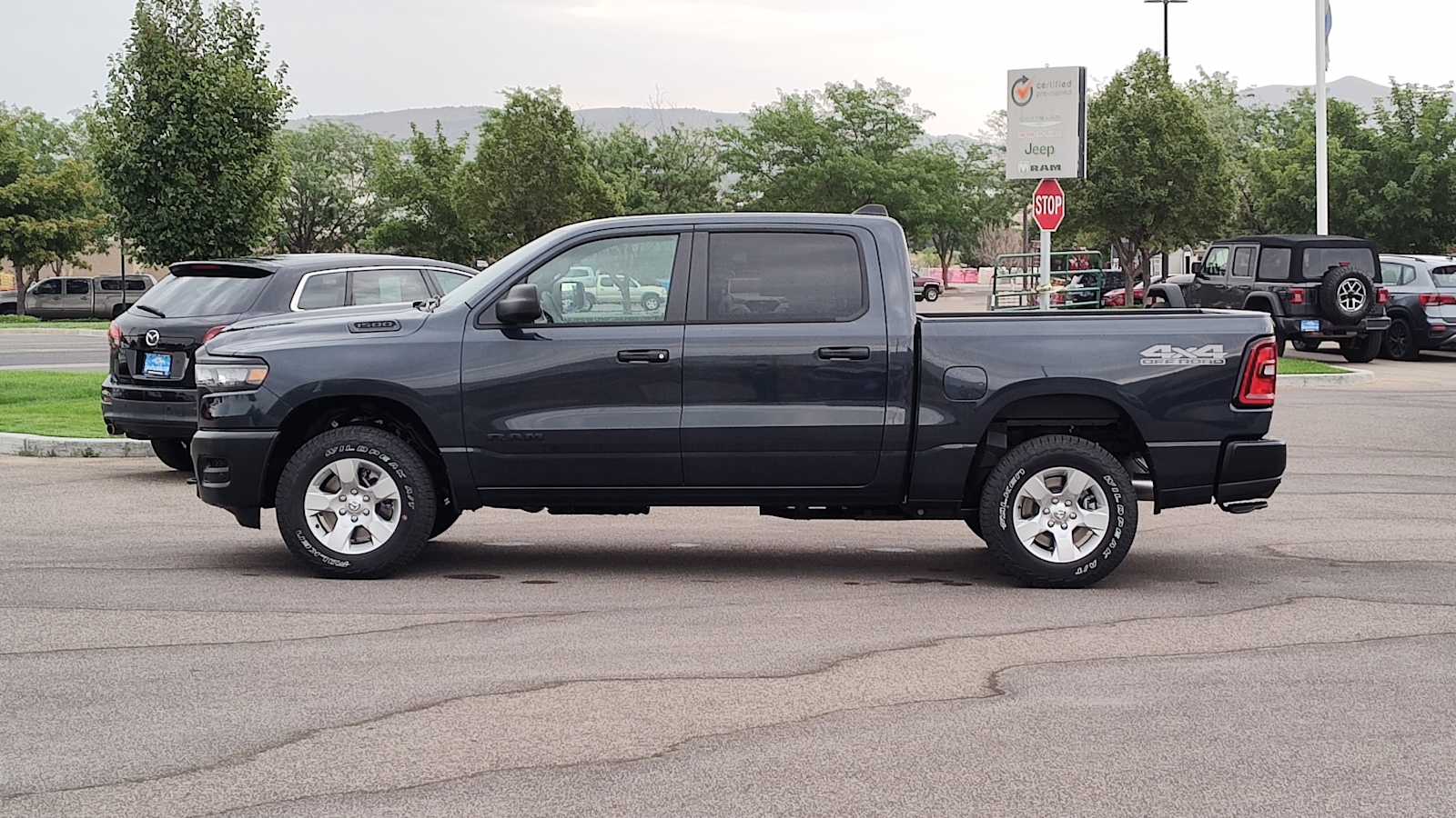 Thumbnail: 2026 RAM 1500 - 3