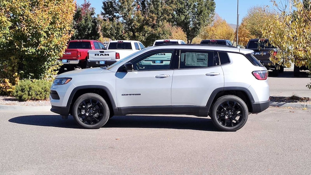 New 2026 Jeep Compass LATITUDE ALTITUDE 4X4 Sport Utility