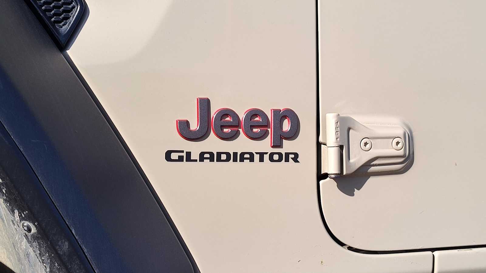 Thumbnail: 2020 Jeep Gladiator - 2