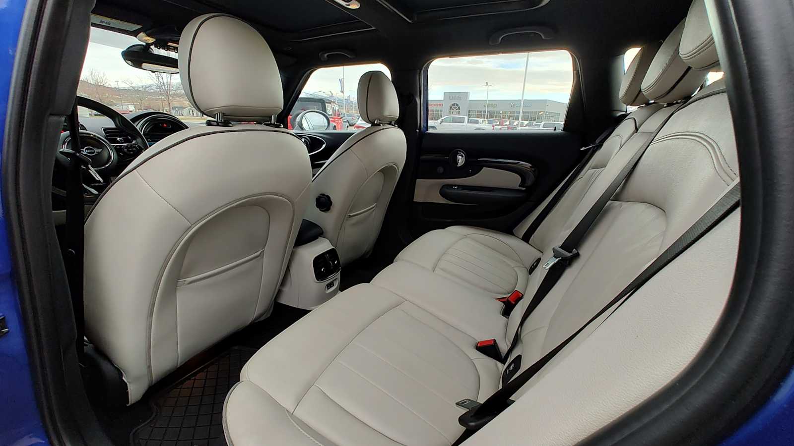 Thumbnail: 2019 MINI Cooper Clubman - 12