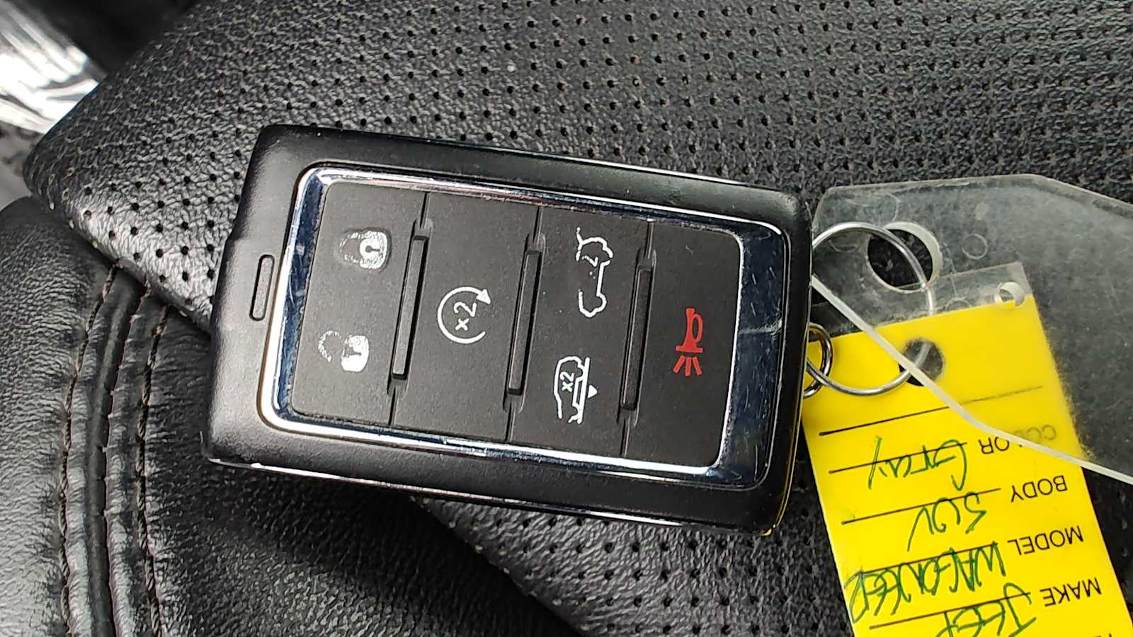 Thumbnail: 2024 Jeep Wagoneer - 20