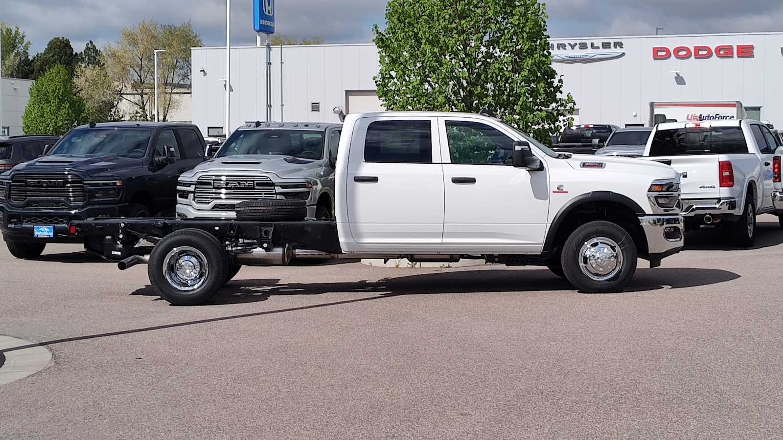 Thumbnail: 2026 RAM 3500 - 23