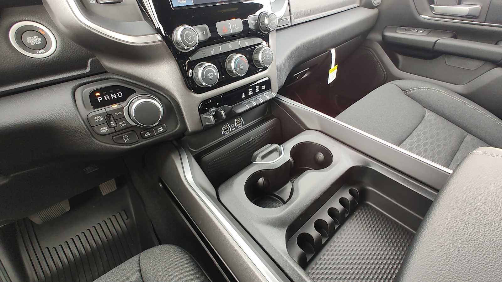 Thumbnail: 2026 RAM 1500 - 17