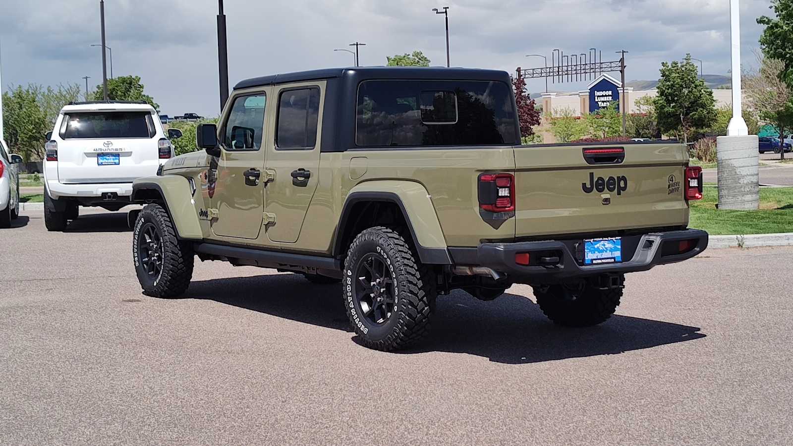 Thumbnail: 2025 Jeep Gladiator - 4