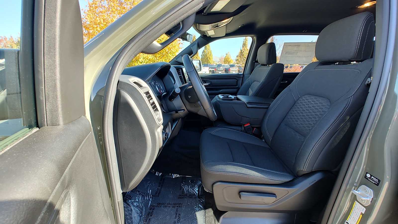 Thumbnail: 2026 RAM 1500 - 11