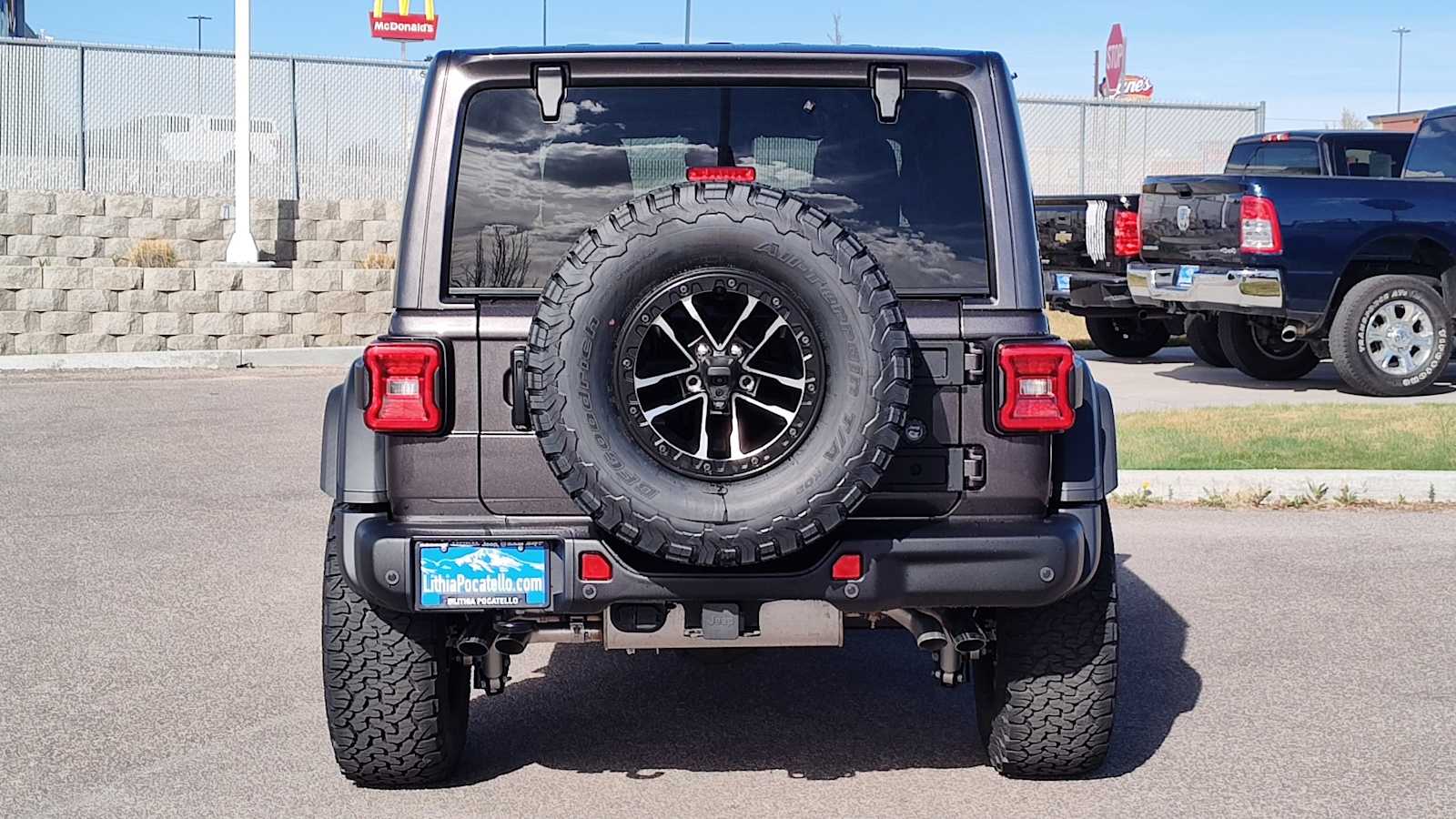 Thumbnail: 2026 Jeep Wrangler - 5