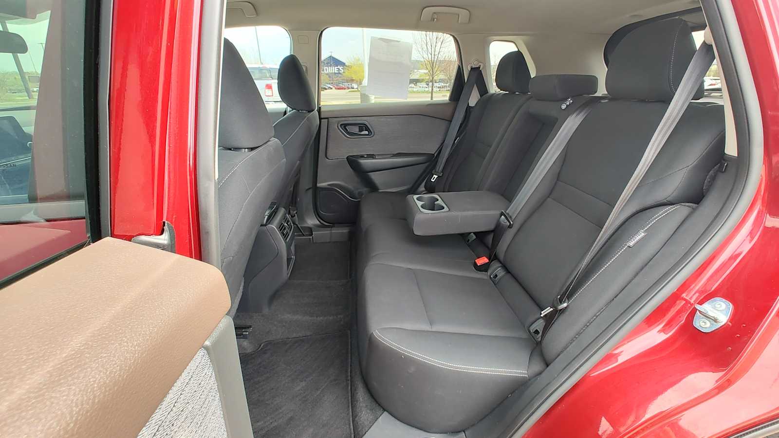 Thumbnail: 2023 Nissan Rogue - 13