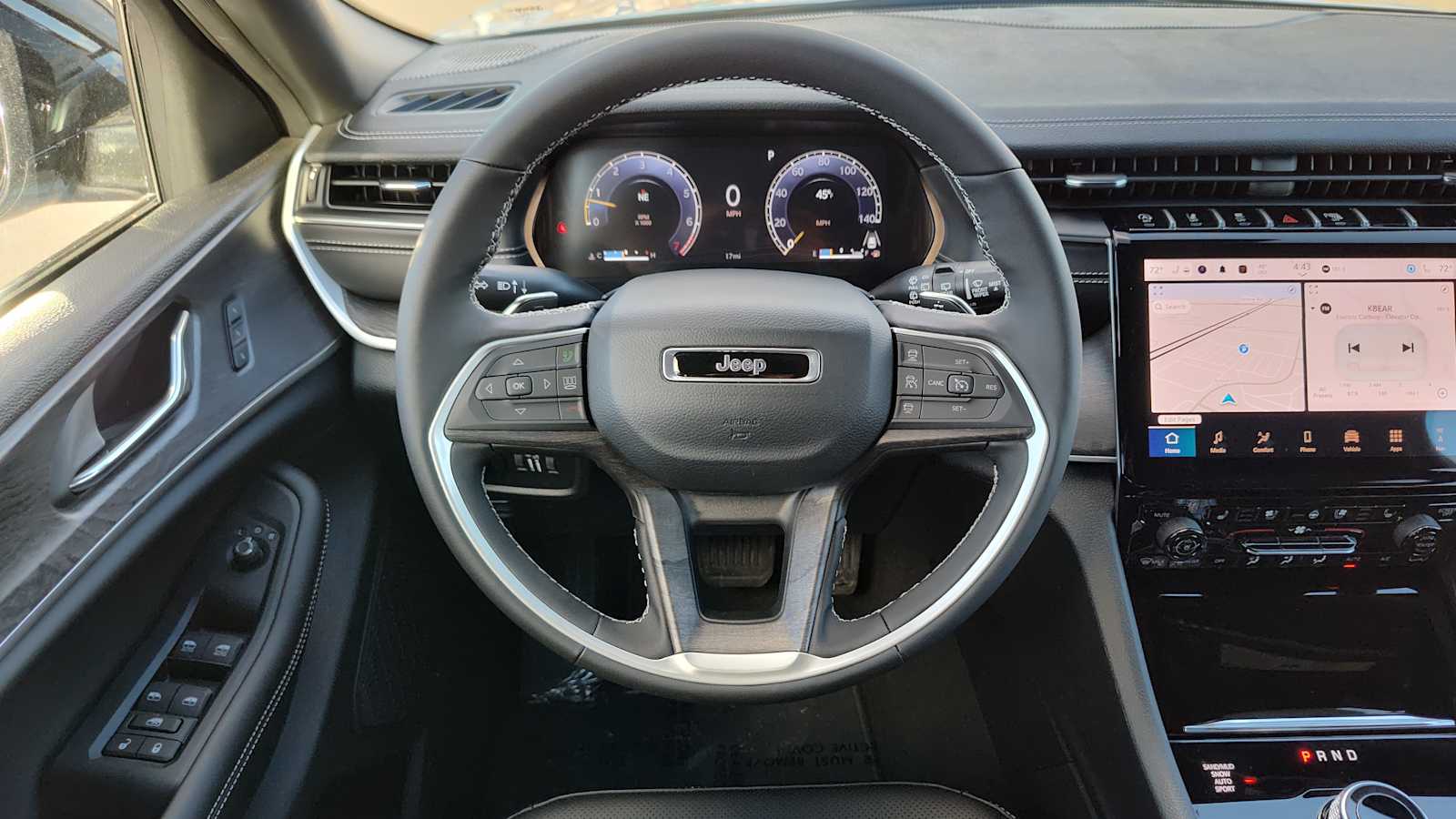 Thumbnail: 2025 Jeep Grand Cherokee - 15