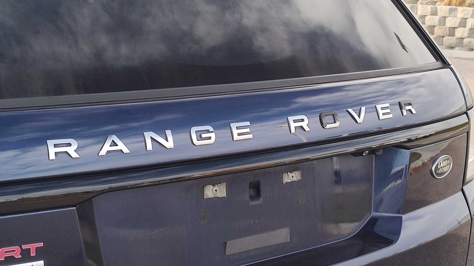 Thumbnail: 2016 Land Rover Range Rover Sport - 2