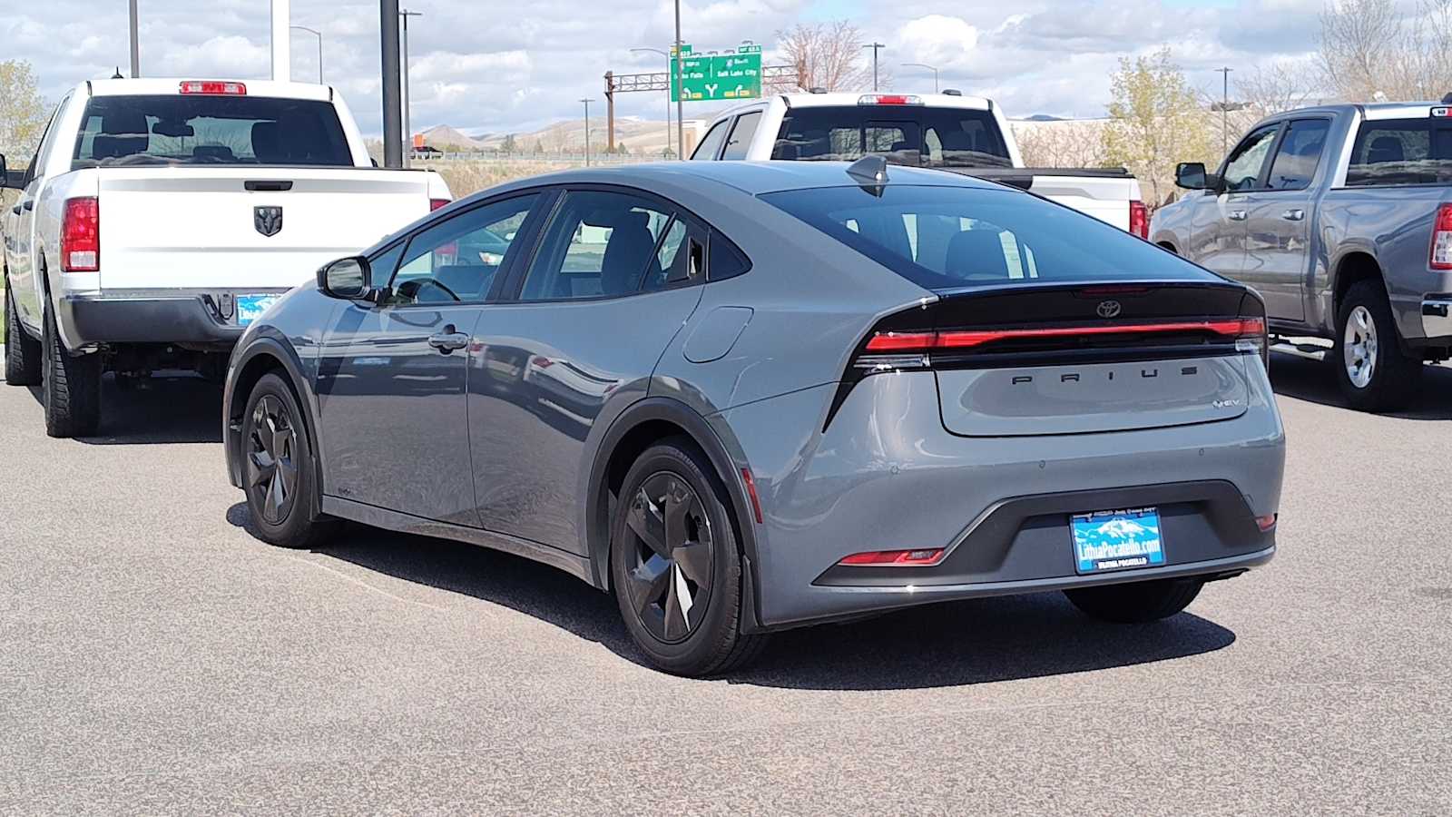 Thumbnail: 2024 Toyota Prius - 4