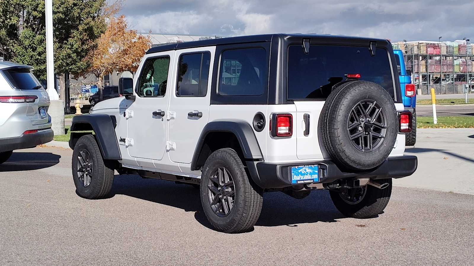 Thumbnail: 2026 Jeep Wrangler - 4