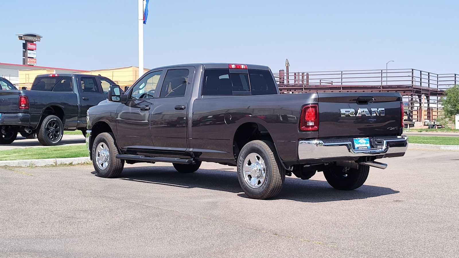 2026 Ram 3500 Tradesman photo 4