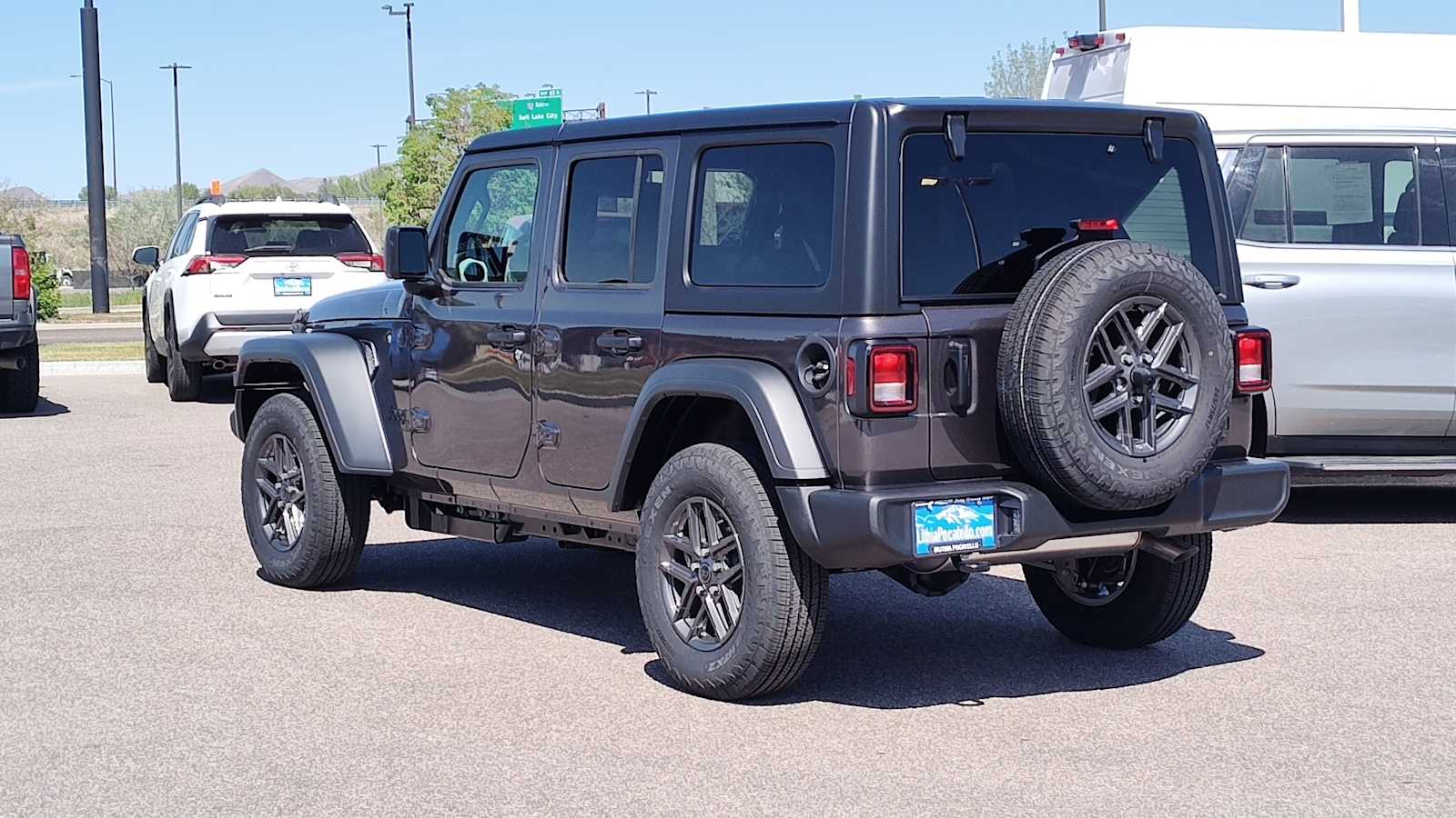Thumbnail: 2026 Jeep Wrangler - 4