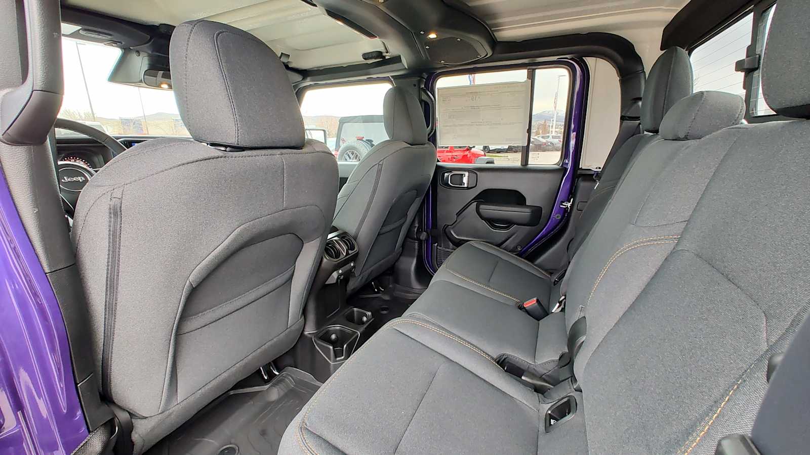 Thumbnail: 2026 Jeep Gladiator - 12