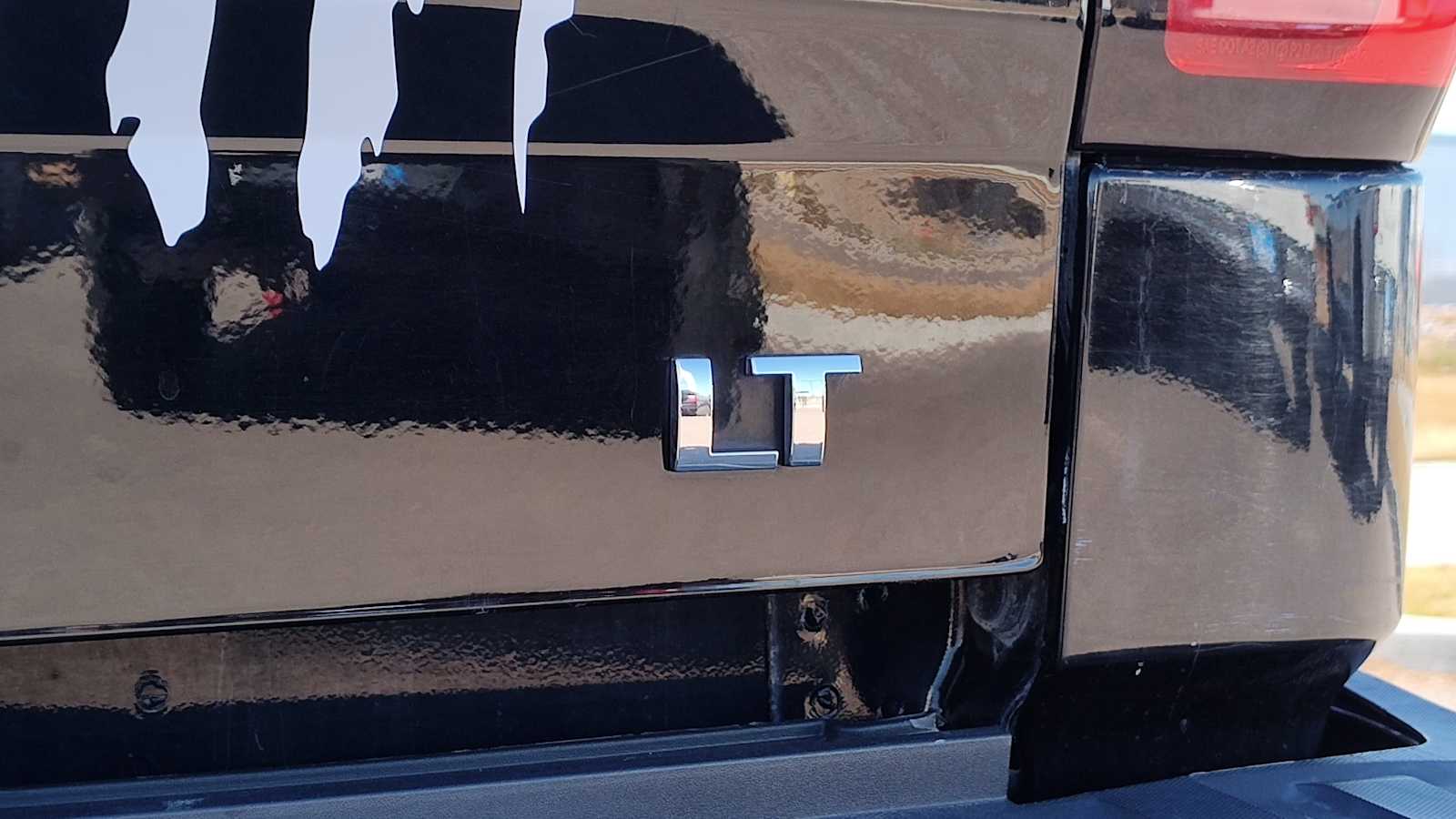 Thumbnail: 2018 Chevrolet Silverado 1500 - 23