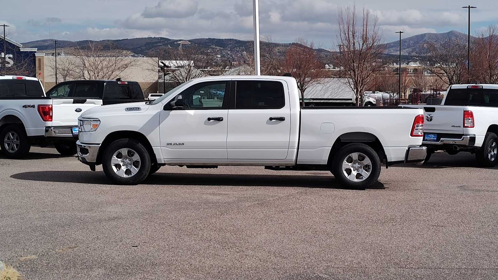 Thumbnail: 2024 RAM 1500 - 3