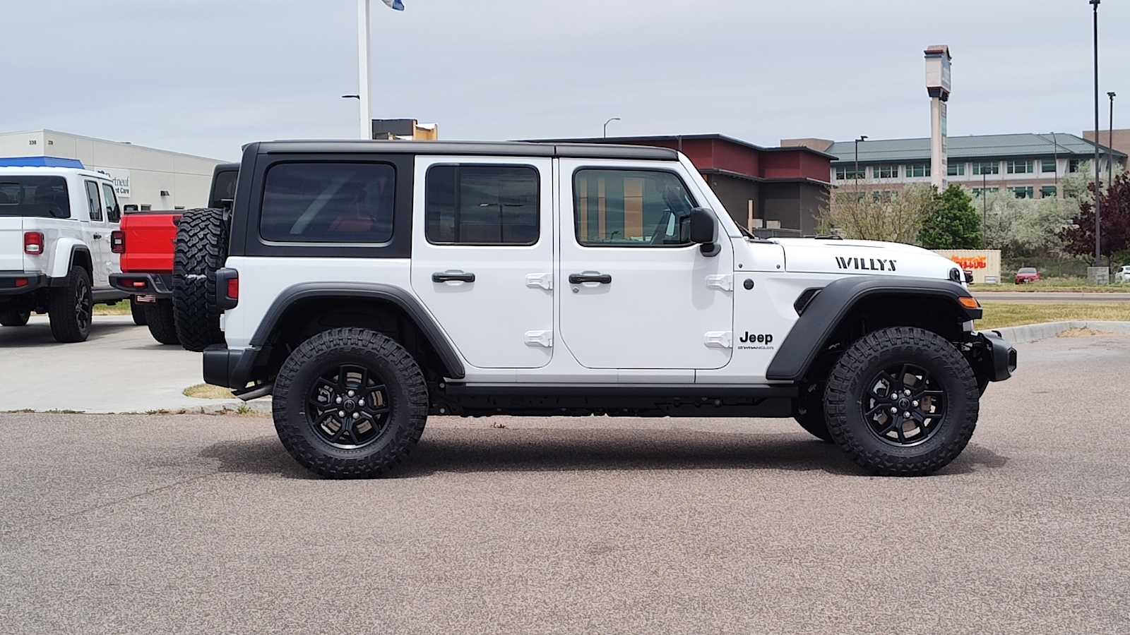Thumbnail: 2026 Jeep Wrangler - 25
