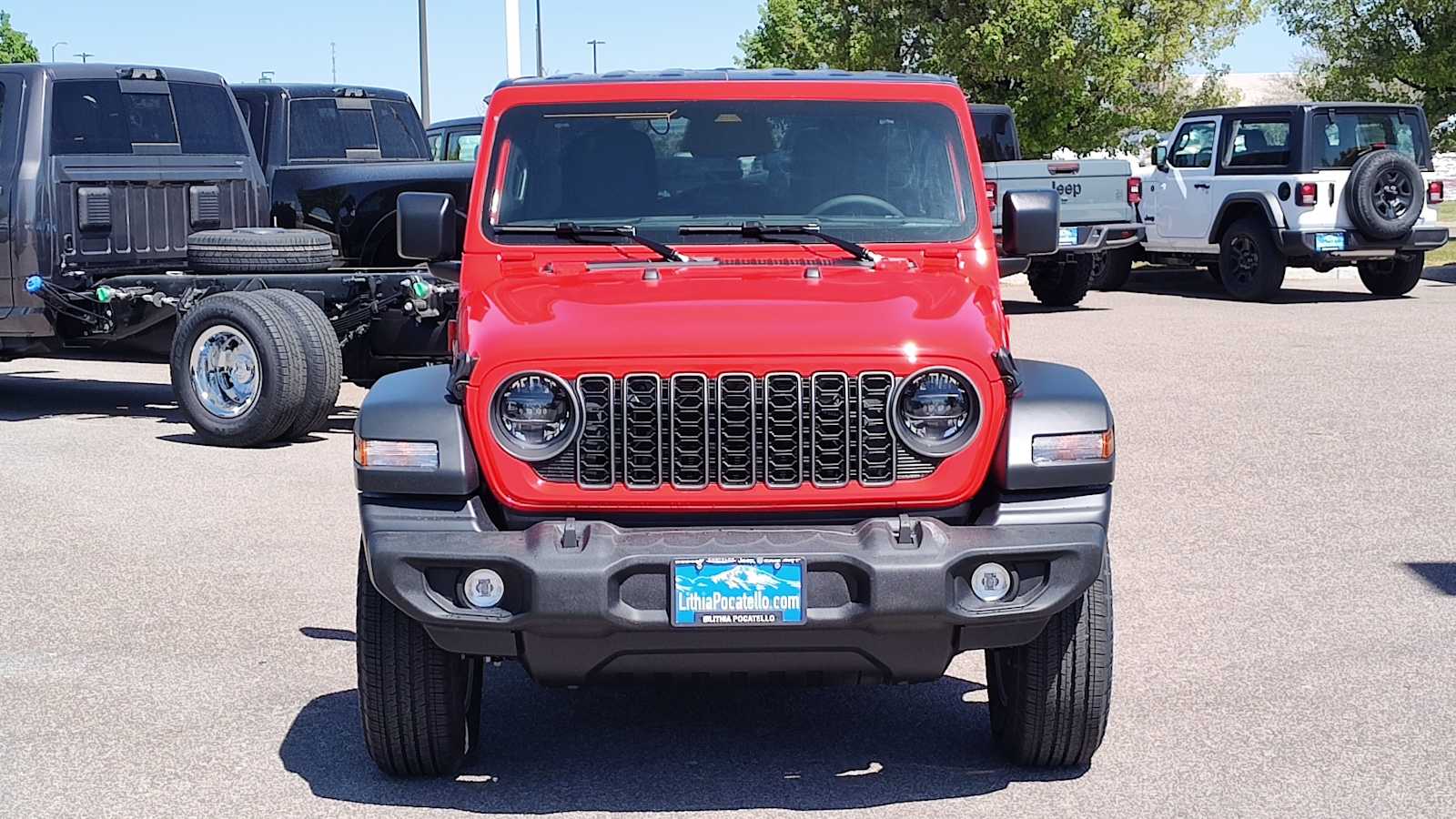 Thumbnail: 2026 Jeep Wrangler - 6