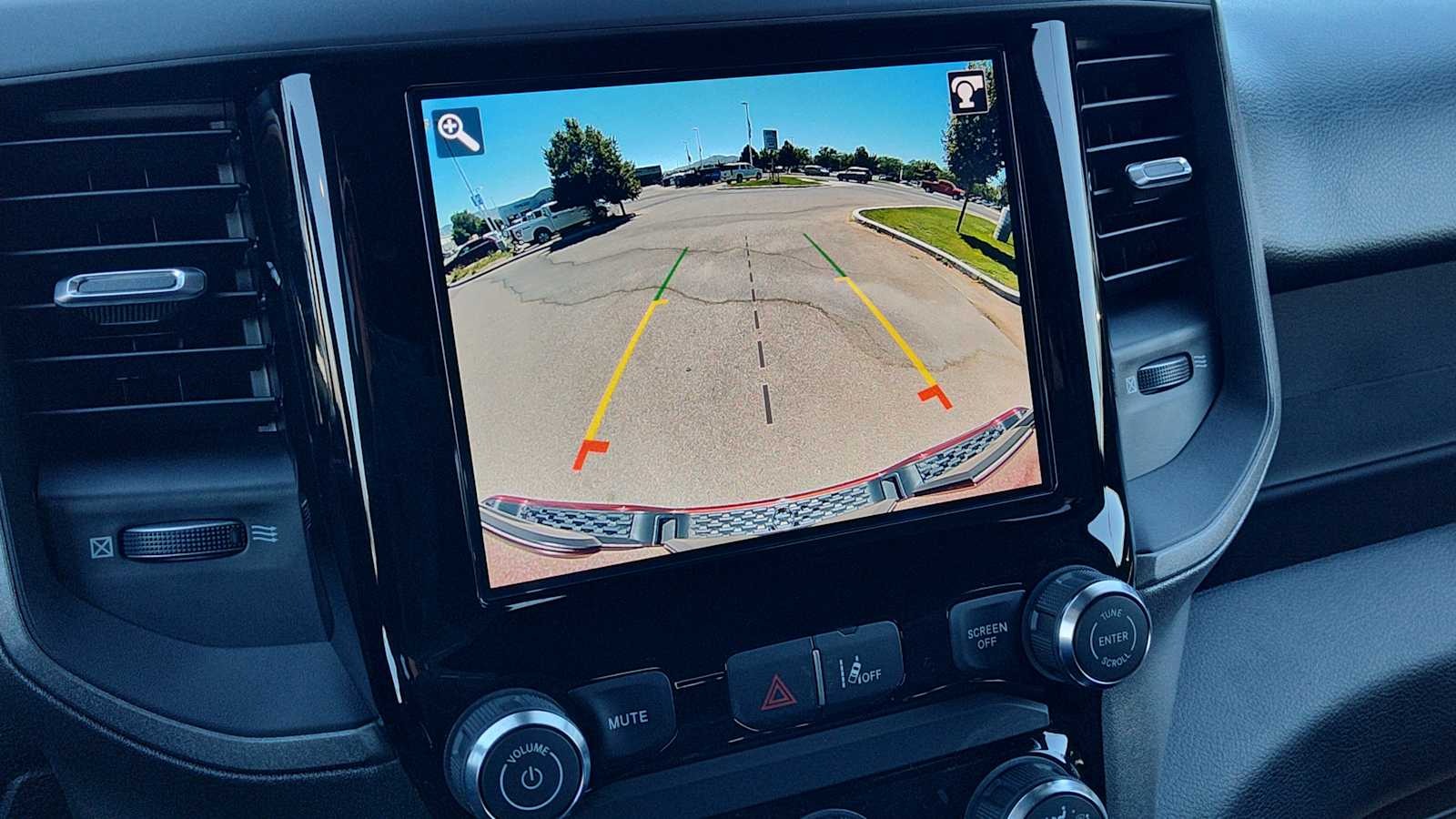 Thumbnail: 2025 RAM 1500 - 22