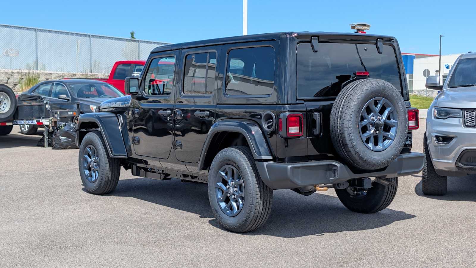 Thumbnail: 2026 Jeep Wrangler - 4