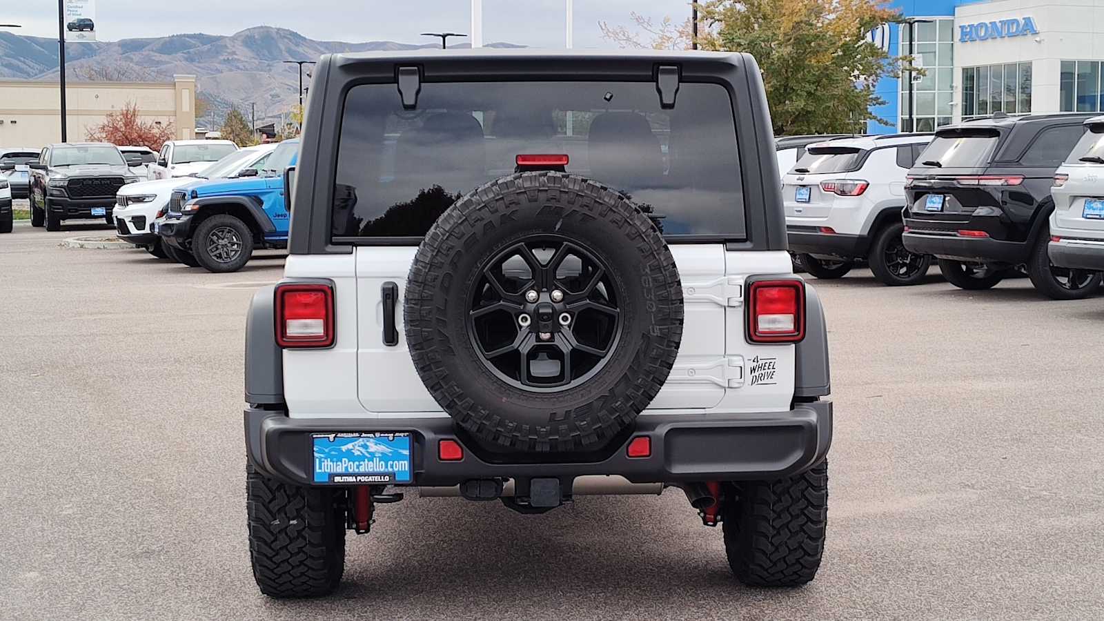 Thumbnail: 2026 Jeep Wrangler - 5