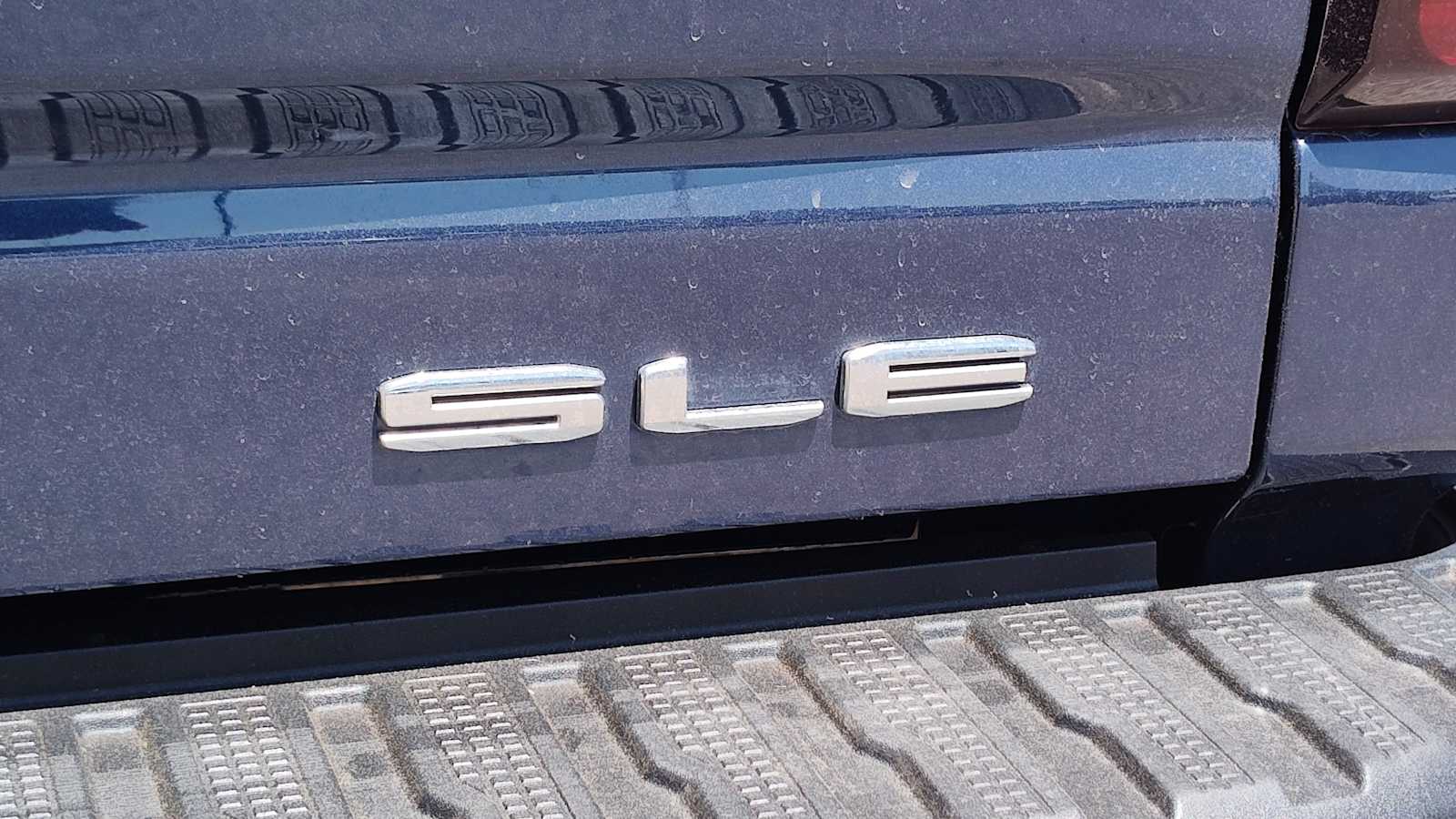 Thumbnail: 2023 GMC Sierra 2500 - 24