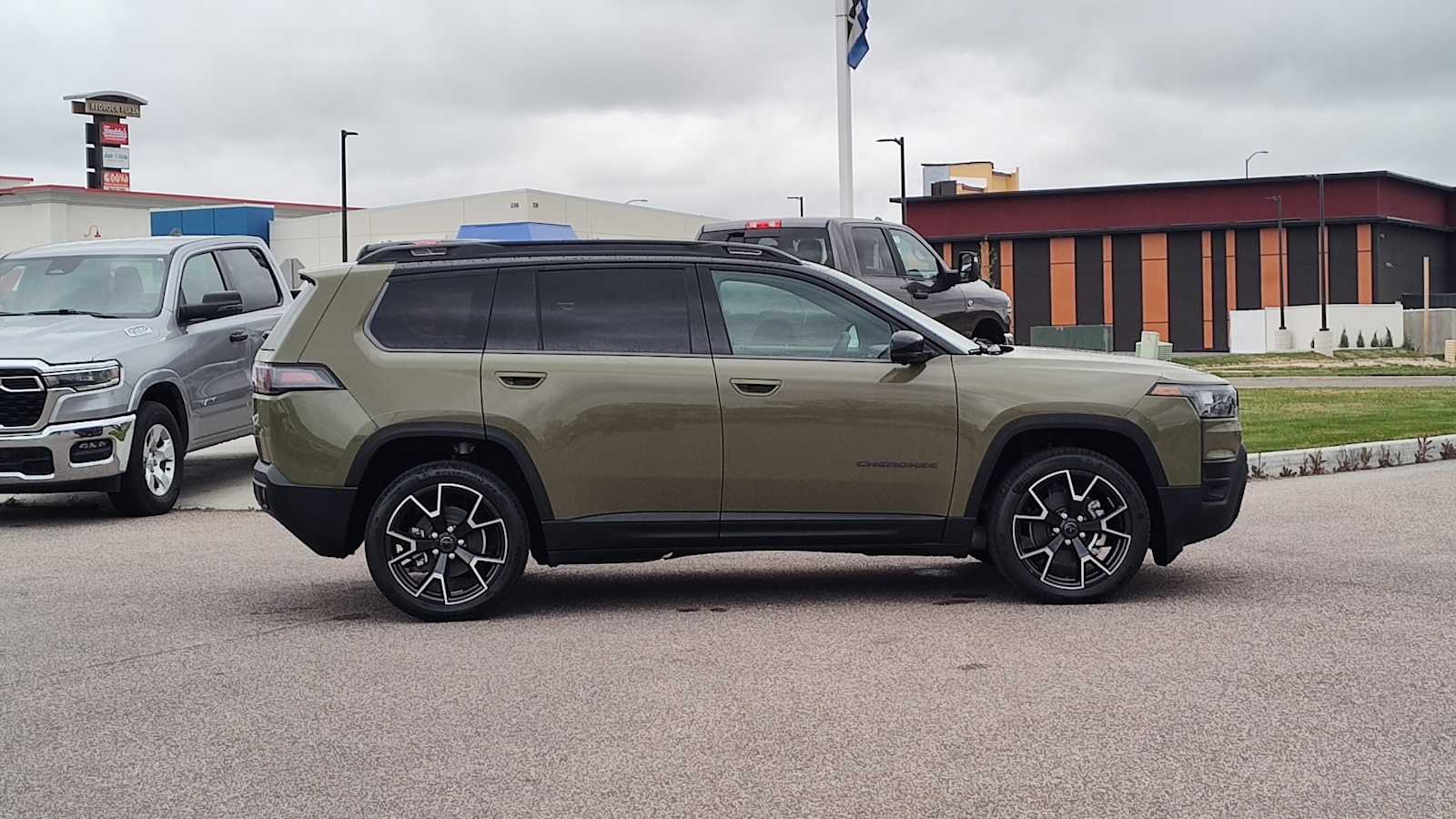 Thumbnail: 2026 Jeep Cherokee - 26