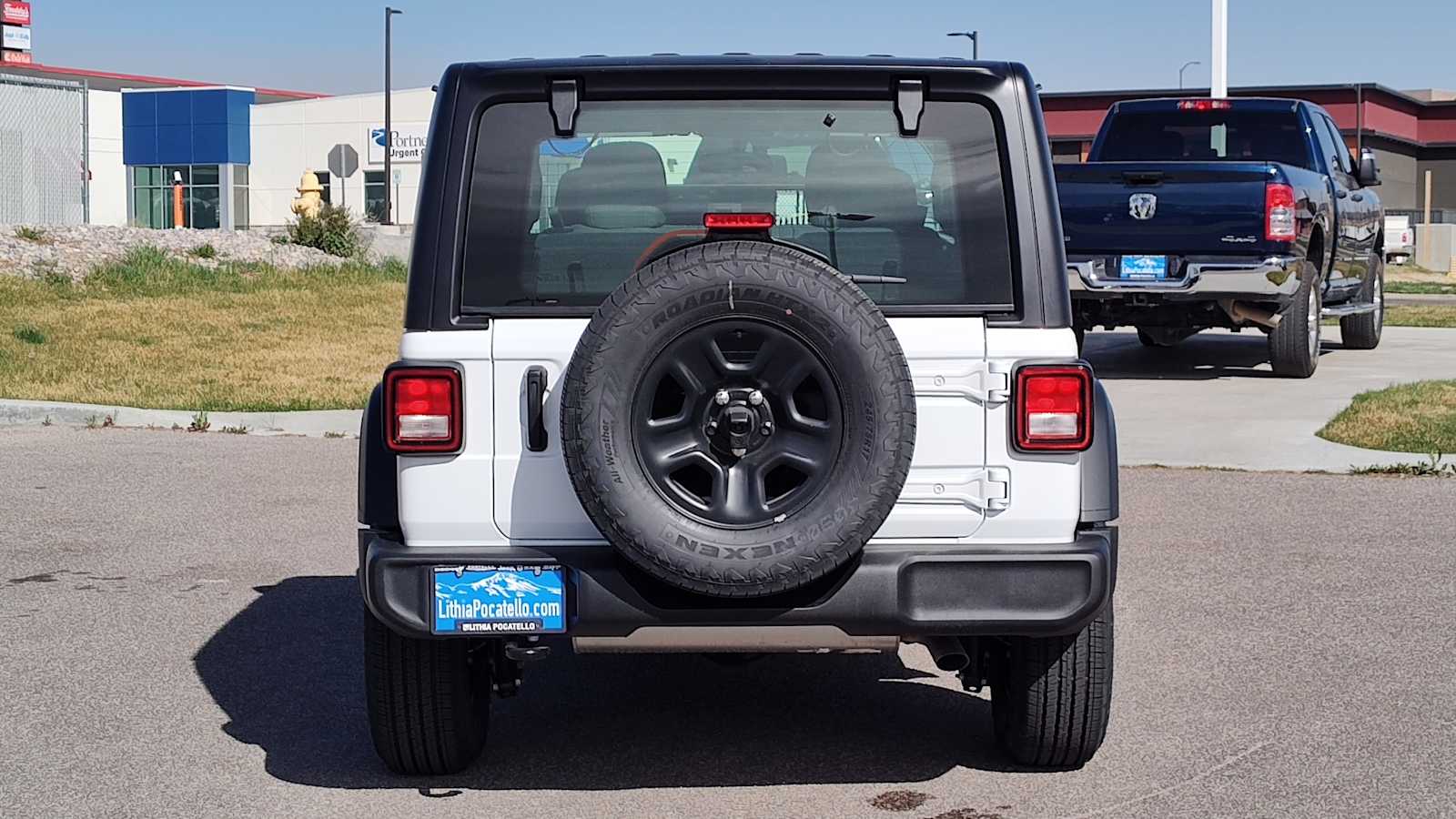 Thumbnail: 2026 Jeep Wrangler - 5