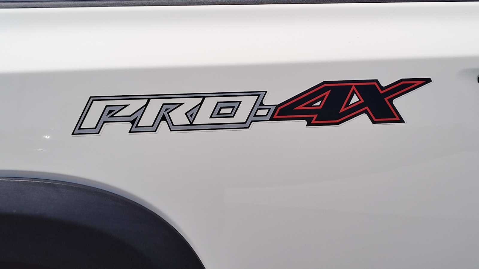 Thumbnail: 2023 Nissan Frontier - 23