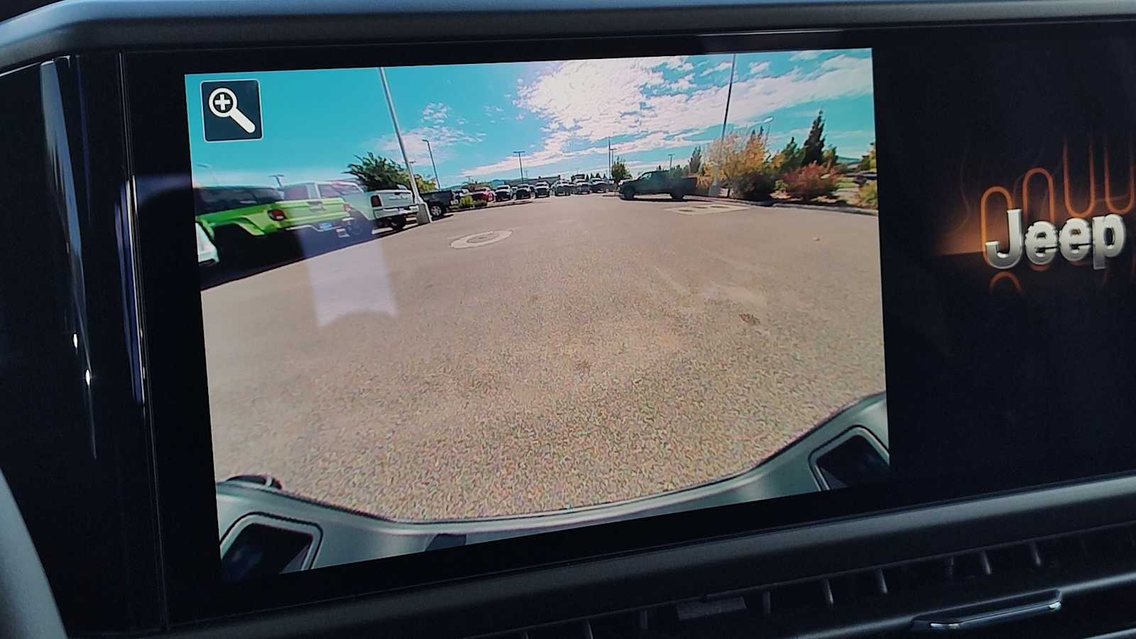 Thumbnail: 2025 Jeep Gladiator - 22