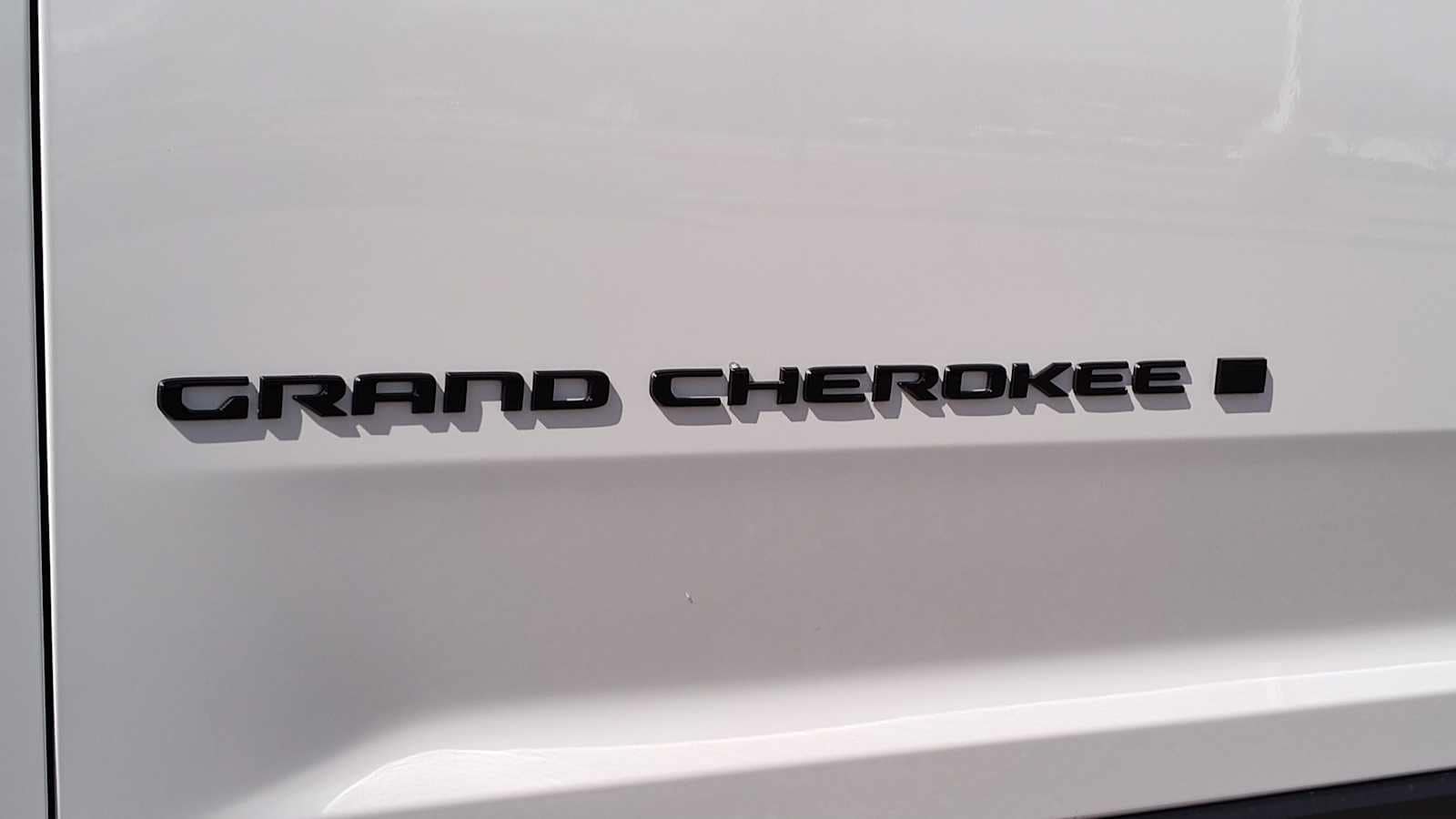 Thumbnail: 2026 Jeep Grand Cherokee - 7