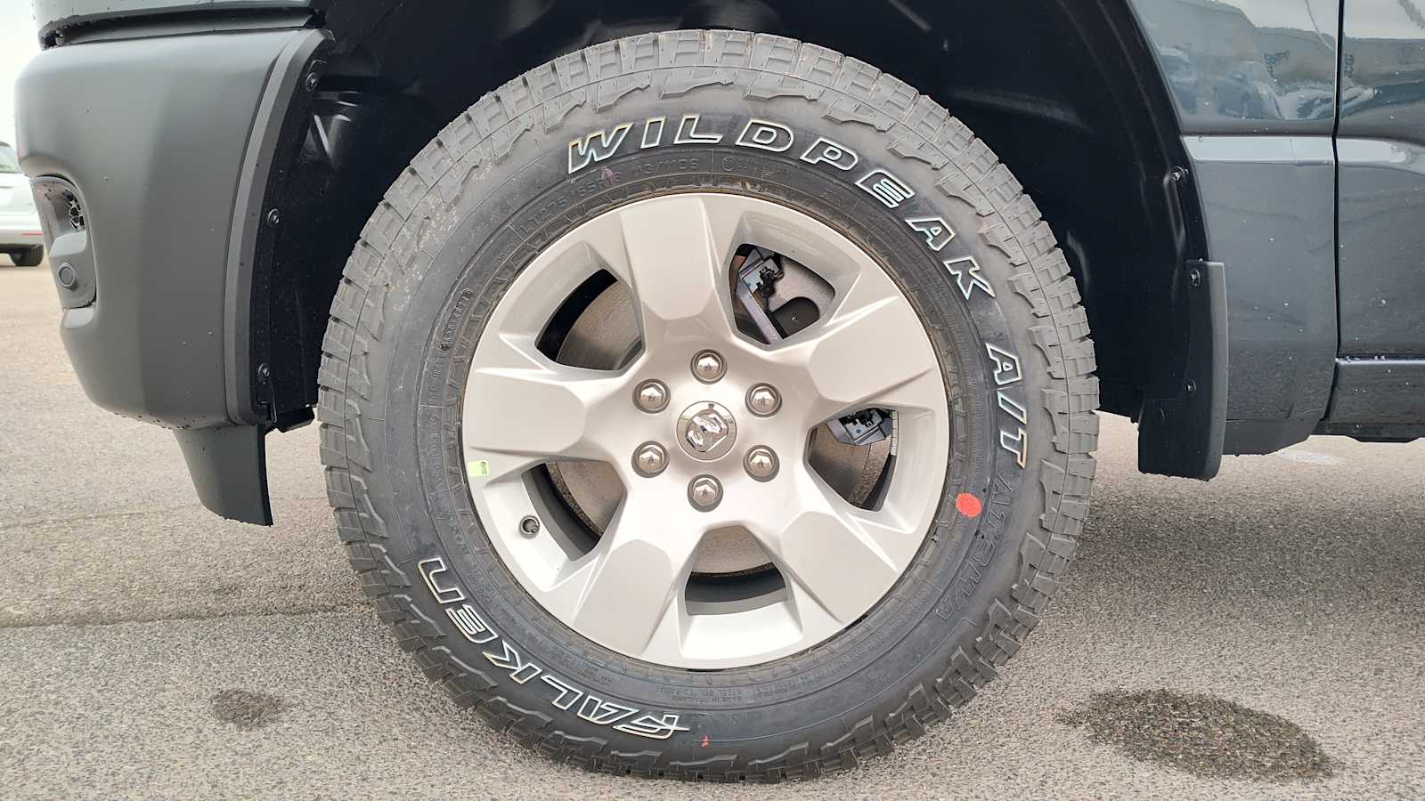 Thumbnail: 2026 RAM 1500 - 8