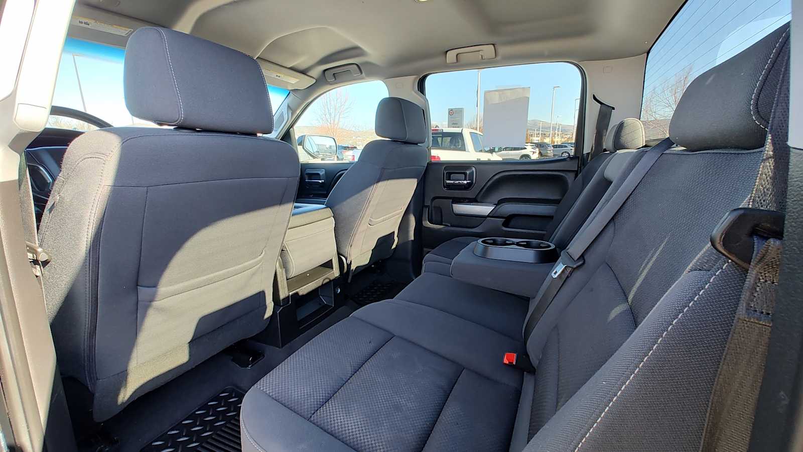 Thumbnail: 2018 Chevrolet Silverado 1500 - 12