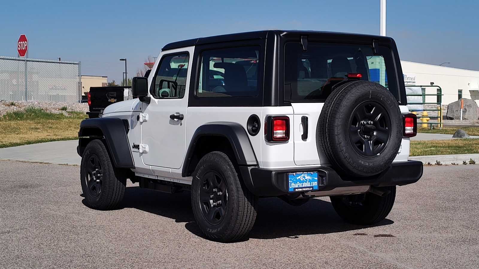 Thumbnail: 2026 Jeep Wrangler - 4