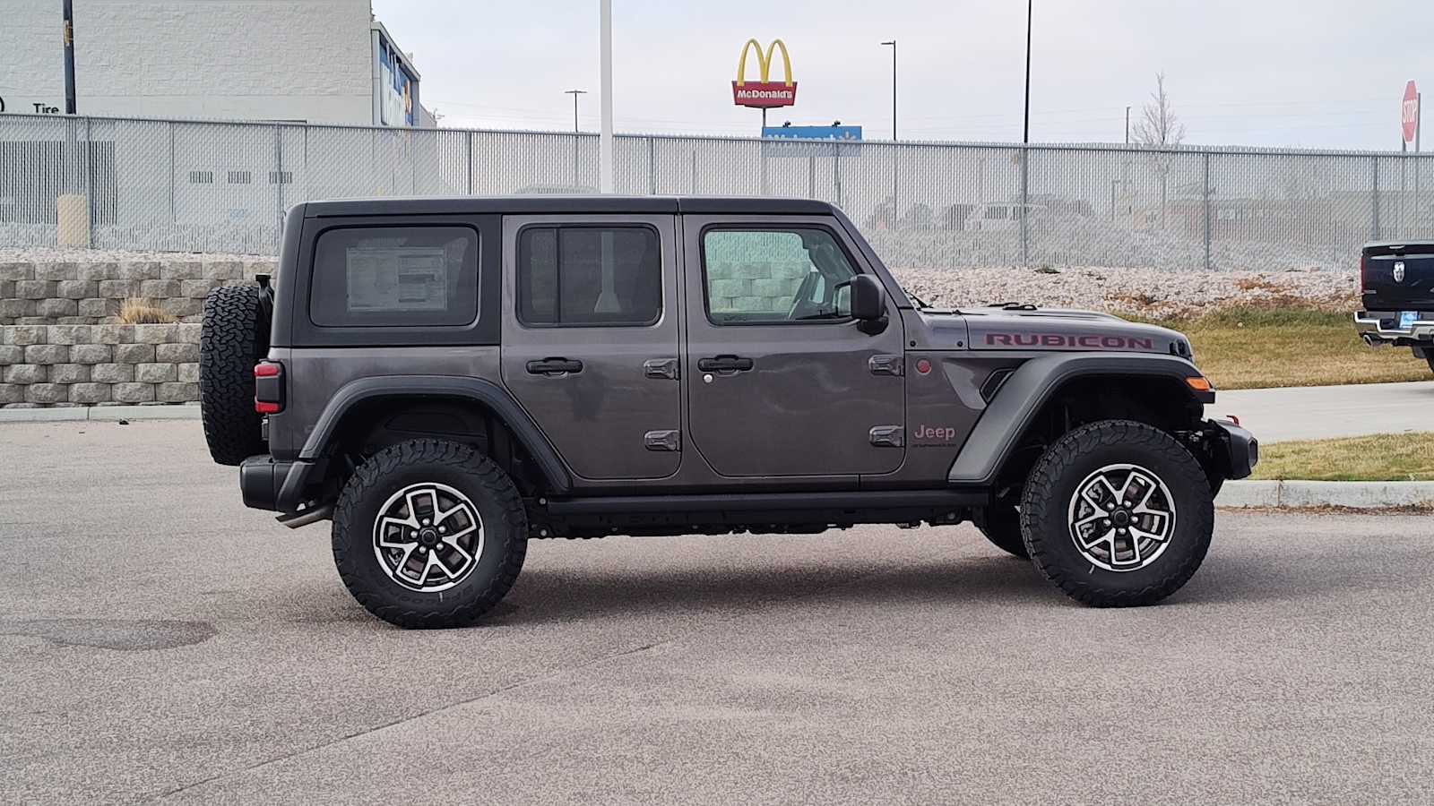 Thumbnail: 2026 Jeep Wrangler - 24