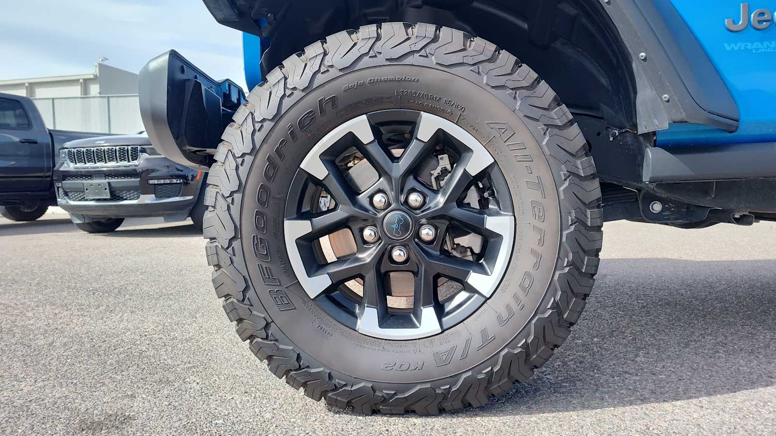 Thumbnail: 2021 Jeep Wrangler - 8