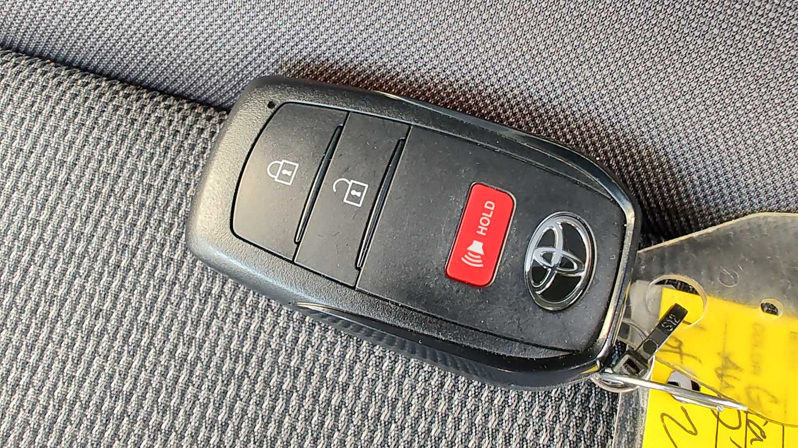 Thumbnail: 2024 Toyota Prius - 20