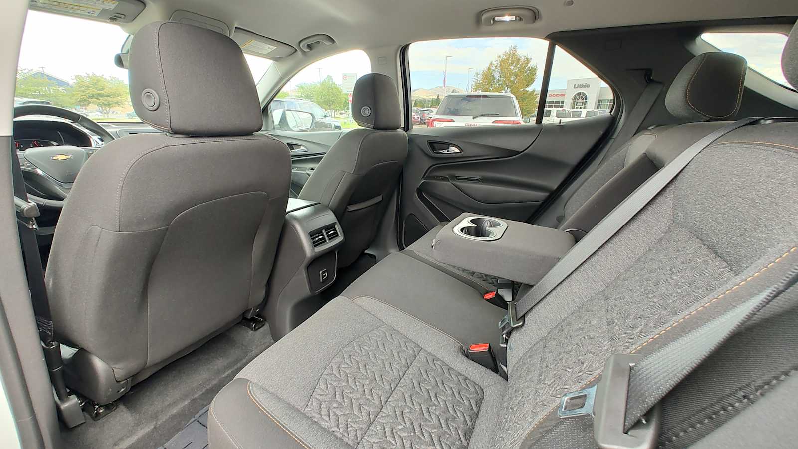 Thumbnail: 2024 Chevrolet Equinox - 12