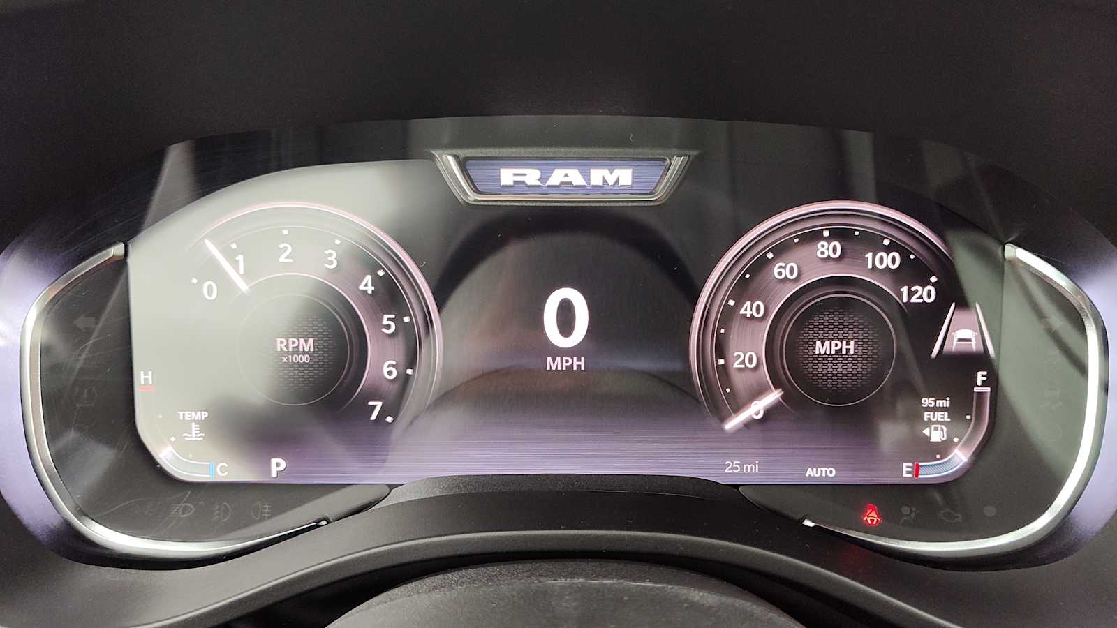 Thumbnail: 2025 RAM 1500 - 18