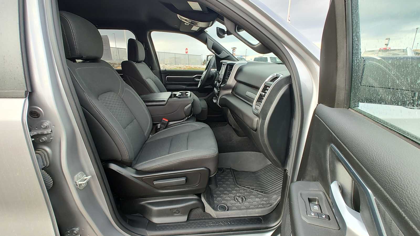 Thumbnail: 2025 RAM 1500 - 14